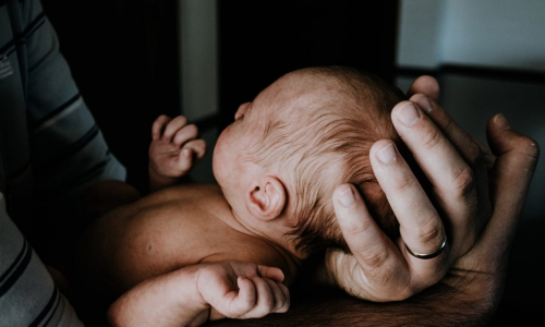 Поцелованные богом: эти три буквы в имени вашего ребенка сделают его счастливым